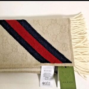 Nwt AUTHENTIC Gucci Grey Wool Scarf with Red and Blue Accents